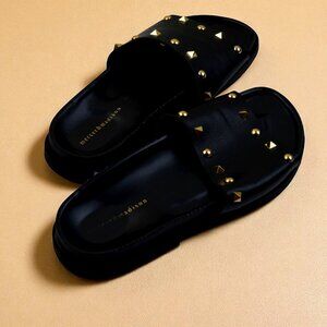 Mercer & Madison Black Slide | Women’s 8